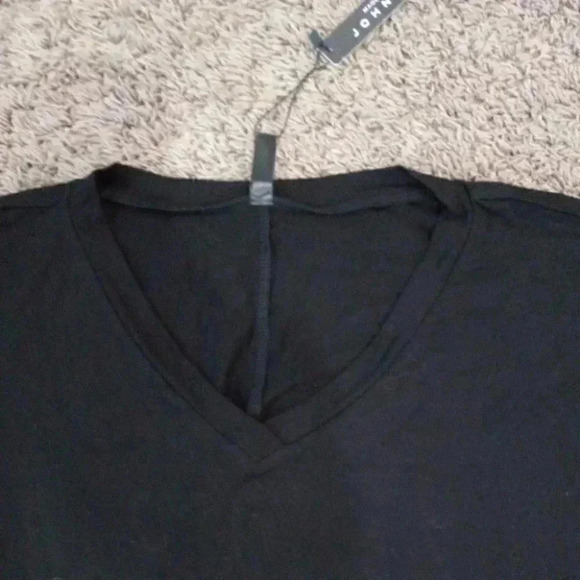 Made by Johnny Black Wide Shoulder, Slim waist Top With Ruched Sides - Picture 3 of 3